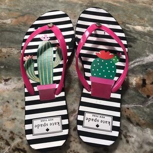Kate Spade pink/green cactus print flip flops